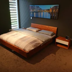 Die Holzmanufaktur Polsterbetten|Bettanlage Com:Ci Nussbaum Massiv Inklusive 2 Beistelltische Ohne Matratzen