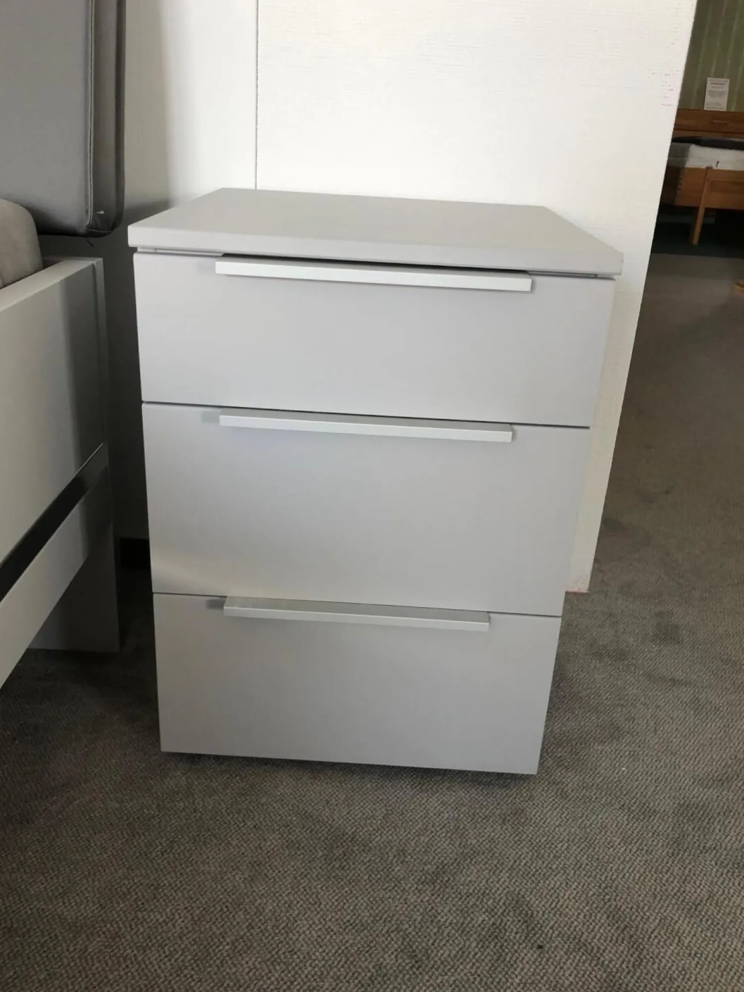 Nolte Polsterbetten|Bettanlage Concept Me 500 S9 Seidengrau ohne Lattenrost ohne Matratze mit Nachttisch Alegro