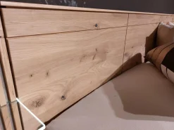 Thielemeyer Polsterbetten|Bettanlage Mira 4 0 Wildeiche Massiv Geölt Designfuß Lack Silber Mit 2 Nachtkonsolen 1 Bettbank Und Beleuchtung Ohne Matratze Ohne Lattenrost