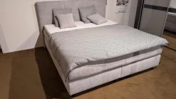 Oschmann Boxspringbetten|Boxspringbett Easy Better Stoff Famosa Ecru 351000 Grau Fuß Schwebeoptik Schwarz Inklusive Matratze Und Topper
