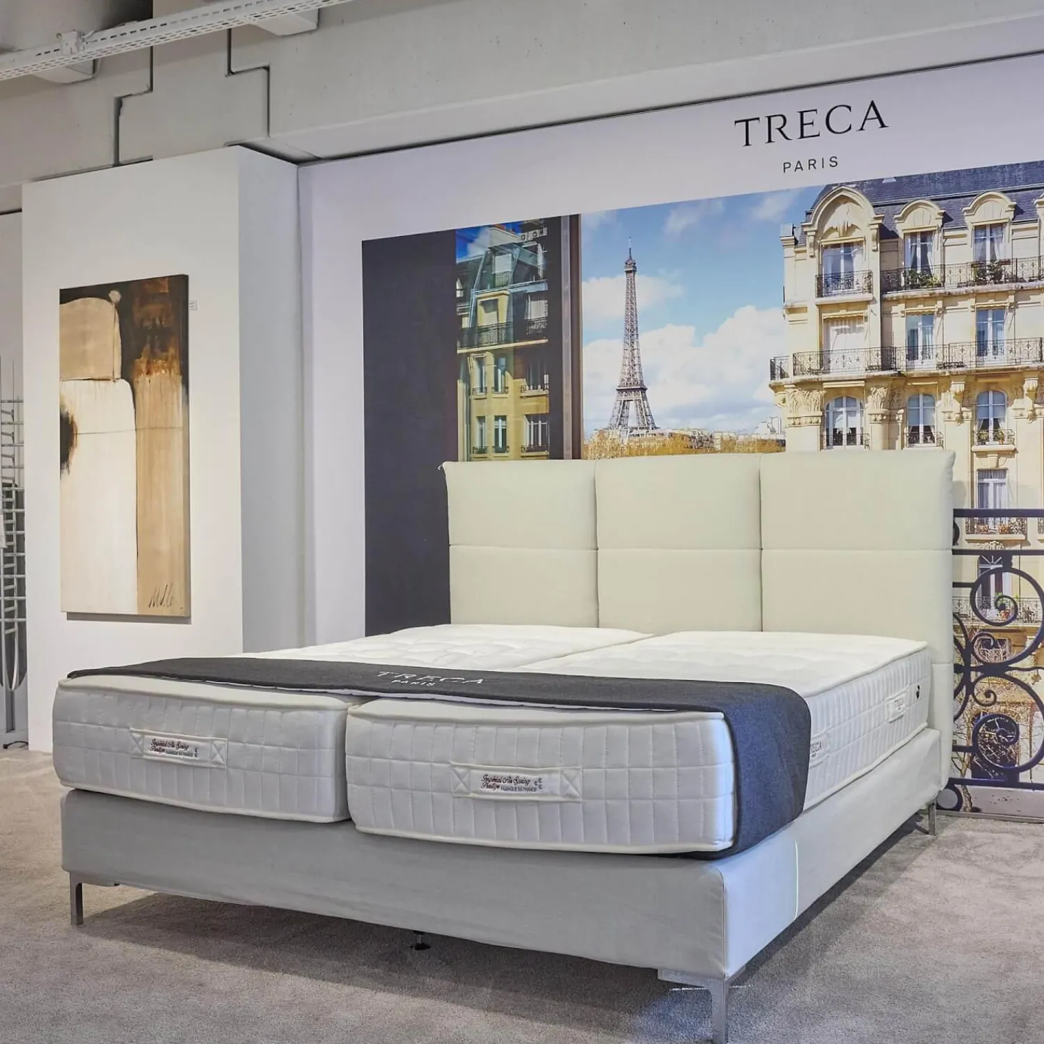 Treca Interiors Boxspringbetten|Boxspringbett Moon Bezug Stoff Fuß Colette Inklusive 2 Untermatratzen Omega Spring Und 2 Obermatratzen Imeprial Air Spring Prestige Sowie Matratzenauflagen Seine Und Alma Préstige Und Kissen