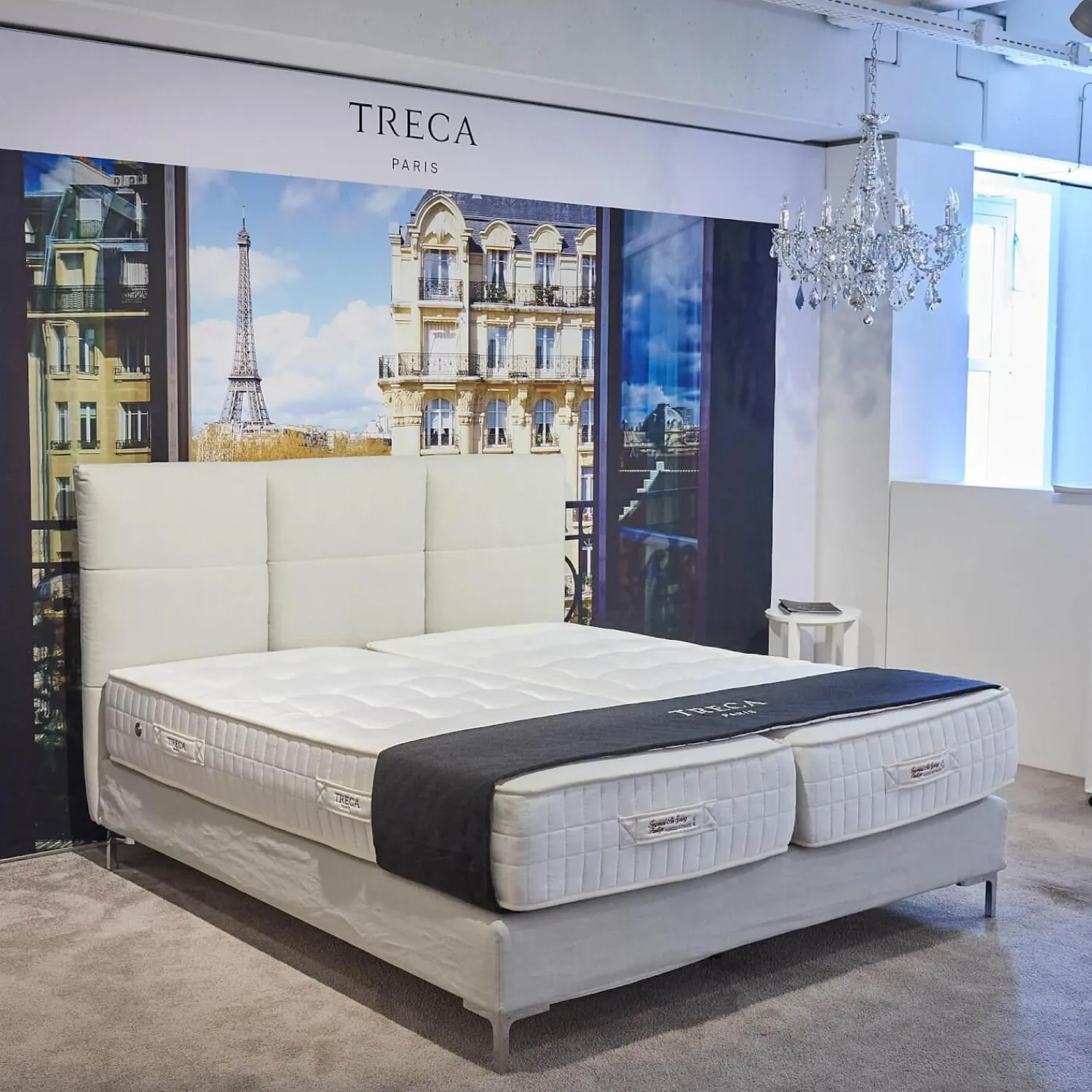 Treca Interiors Boxspringbetten|Boxspringbett Moon Bezug Stoff Fuß Colette Inklusive 2 Untermatratzen Omega Spring Und 2 Obermatratzen Imeprial Air Spring Prestige Sowie Matratzenauflagen Seine Und Alma Préstige Und Kissen
