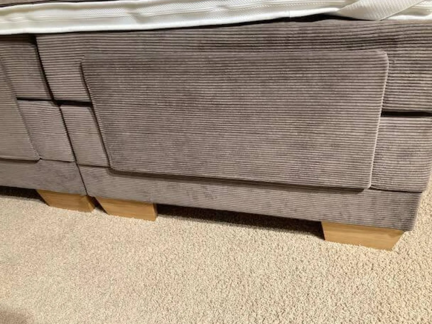 Delux Production OÜ Boxspringbetten|Boxspringbett Taara Stoff Rebel 12 Taupe mit Verstellfunktionen