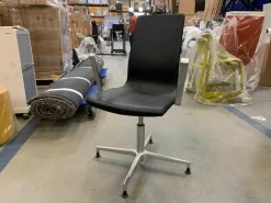 Groovy CC Bürostühle|Bürostuhl Tango Leder Schwarz Gestell Poliert auf Gleitern