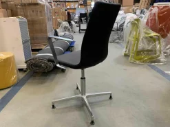 Groovy CC Bürostühle|Bürostuhl Tango Leder Schwarz Gestell Poliert auf Gleitern