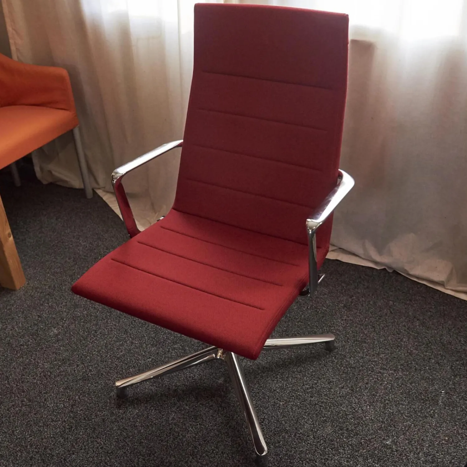 ICF Bürostühle|Bürostuhl Valea Elle Bezugsstoff Swing 806 Rot Vierfuß Kreuz Gestell Verchromt Mit Hohem Rücken