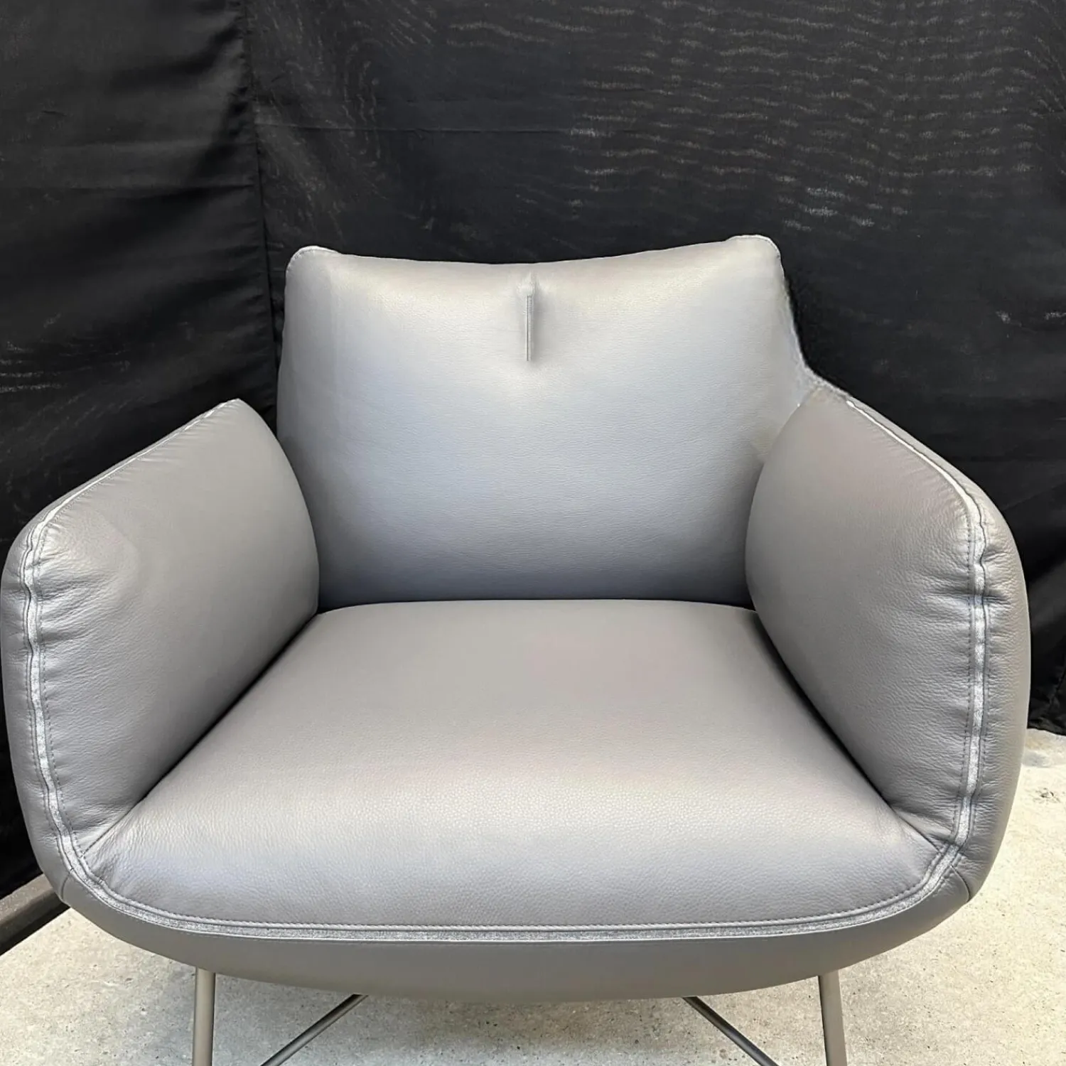 COR Loungesessel|Clubsessel Jalis 26188 Leder 248 Asche Grau Nahtband 5091 Mittelgrau Grau Drahtgestell F02 Feinstruktur Platin