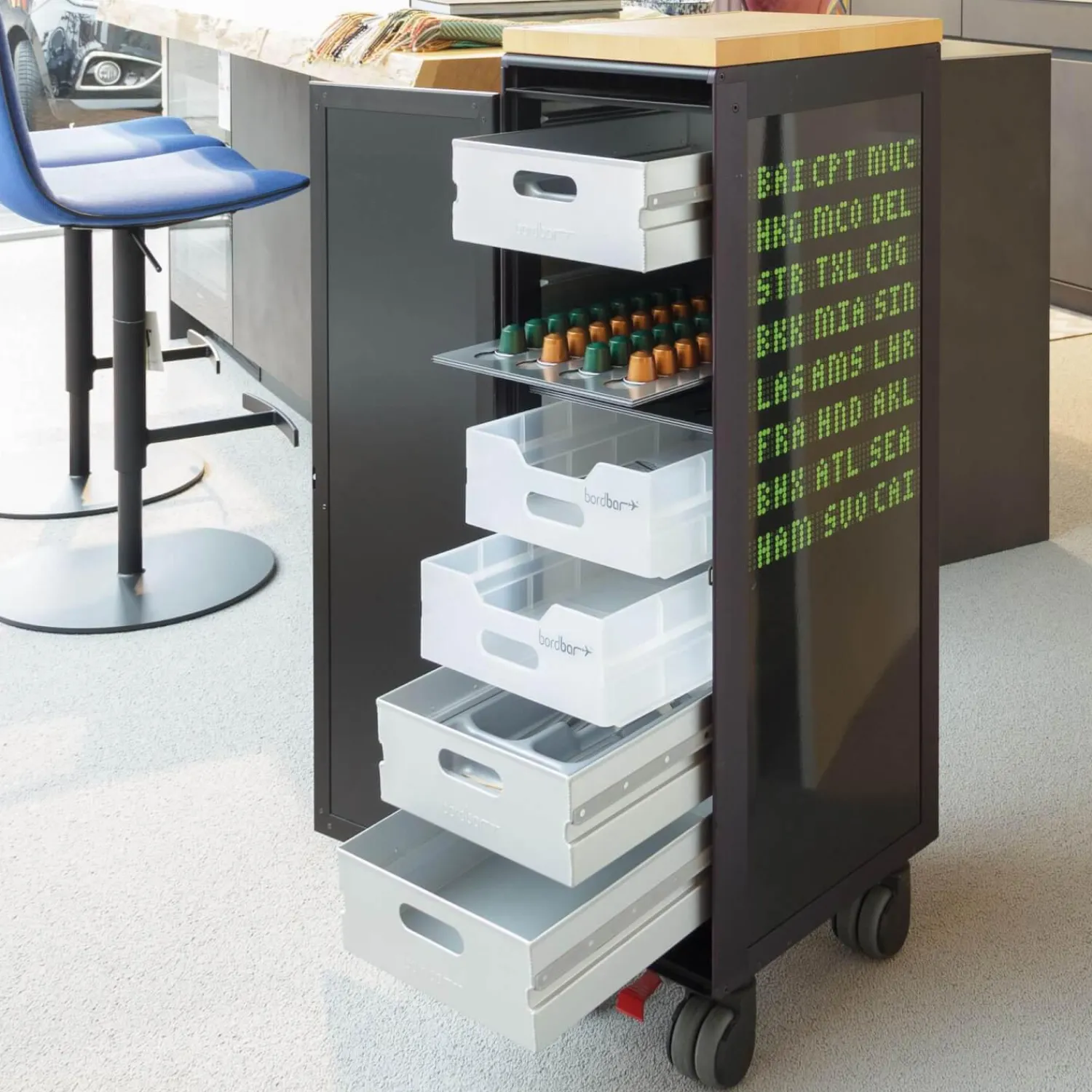 Bordbar Regale & Container|Container Black New Codes Digital Mit Hackbrett