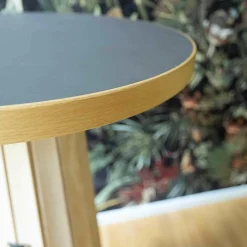 Moooi Kommoden & Sideboards|Container Table Bodhi Platte Lino Mauve Sockelhülle Eiche Weiß Lackiert