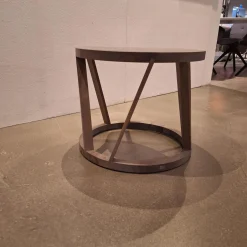 Rolf Benz Couchtische|Couchtisch 920 Nussbaum Massiv Altgrau Gebeizt