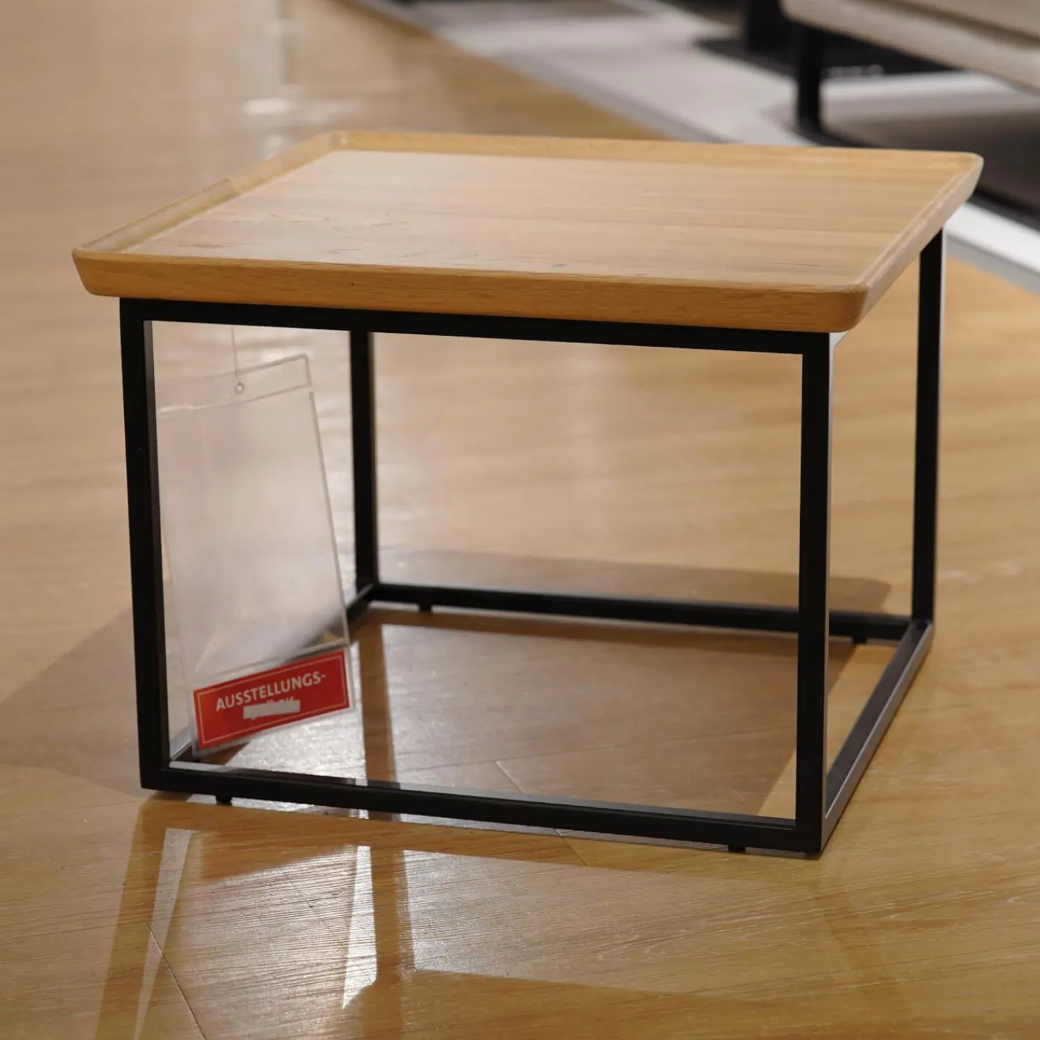 Rolf Benz Couchtische|Couchtisch 934-511 Tischplatte Massiv Eiche Farblos Lackiert Gestell Stahl Lackiert Verkehrsschwarz