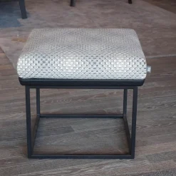 Rolf Benz Couchtische|Couchtisch 934 Tischplatte Massivholz Farblos Lackiert Schwarz Gebeizt Stahl Glatt Lackiert Matt Verkehrsschwarz