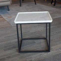 Rolf Benz Couchtische|Couchtisch 934 Tischplatte Naturstein Carrara Geledert Stahl Glatt Lackiert Matt Verkehrsschwarz
