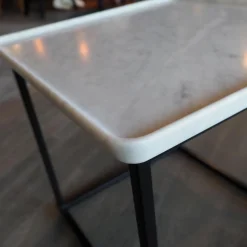 Rolf Benz Couchtische|Couchtisch 934 Tischplatte Naturstein Carrara Geledert Stahl Glatt Lackiert Matt Verkehrsschwarz