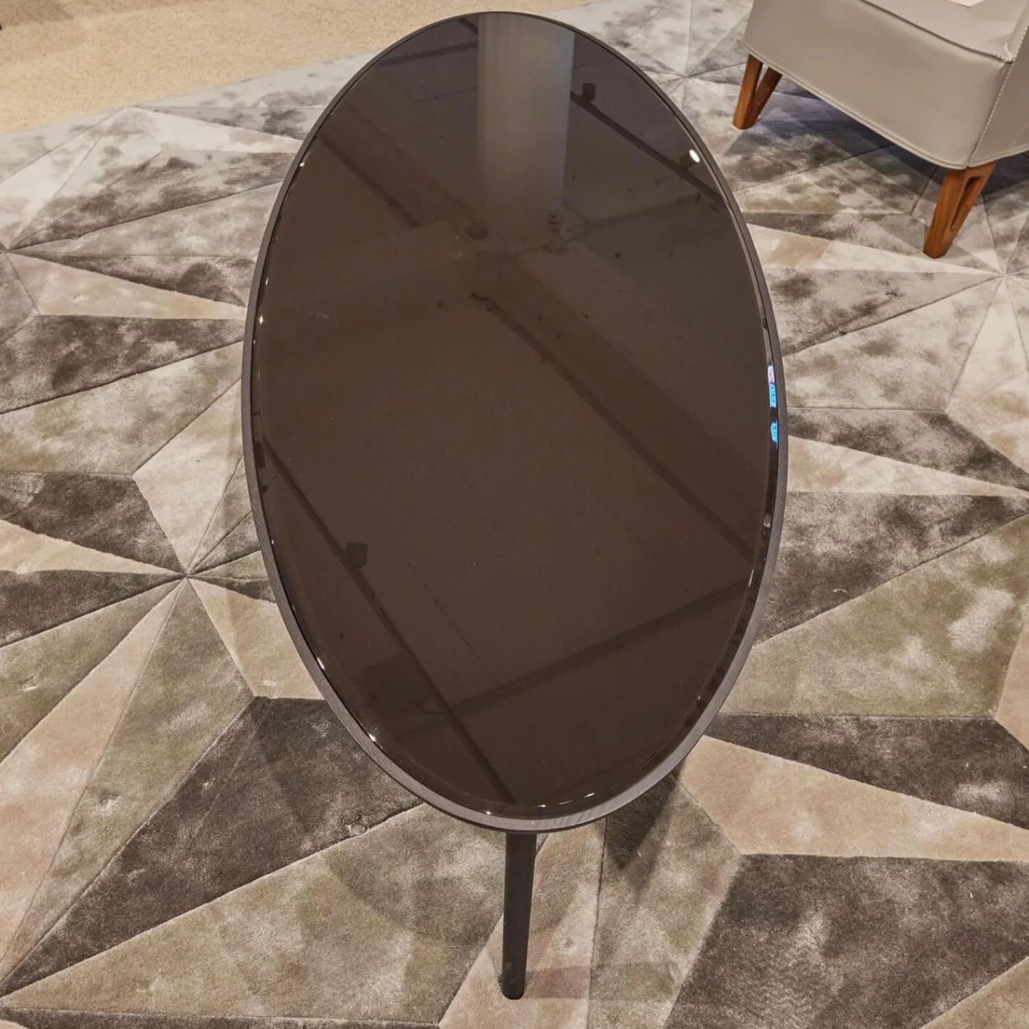 Giorgetti Couchtische|Couchtisch Blend Kristallglas Schwarz Gestell Eschenholz