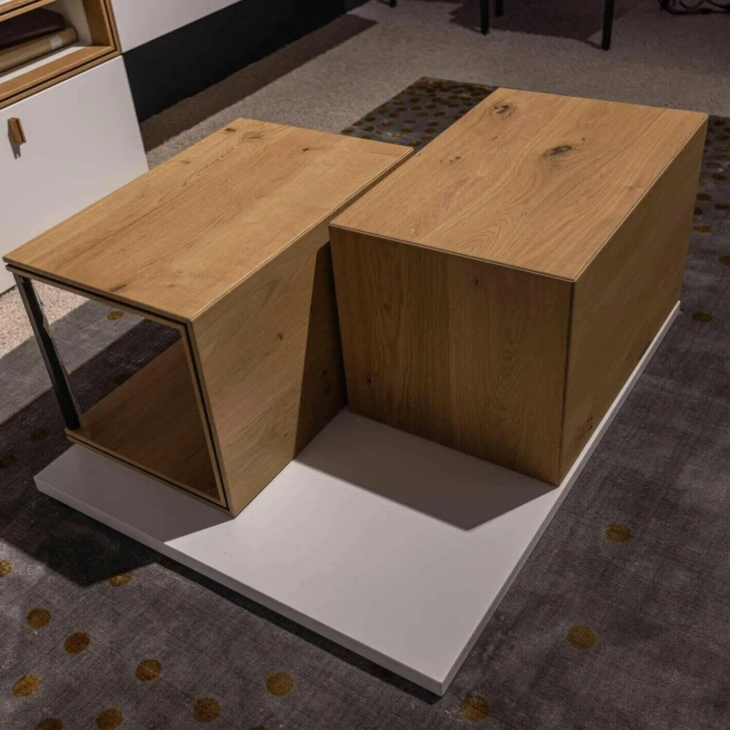 Global Couchtische|Couchtisch Fablo Würfelform Balkeneiche Lack Bianco Weiß Matt