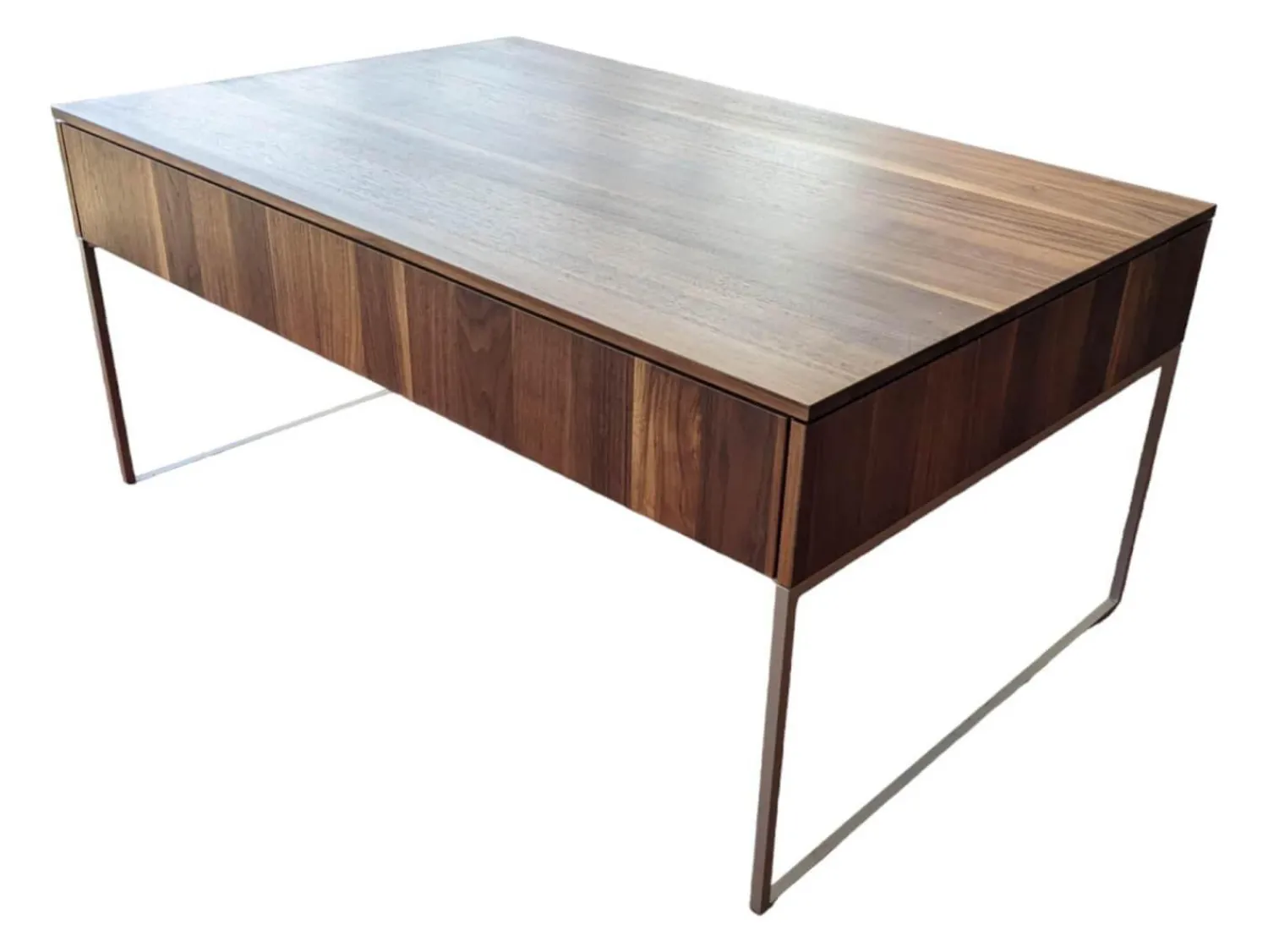 Team 7 Couchtische|Couchtisch Filigno Step Nussbaum Naturöl Gestell schwarz