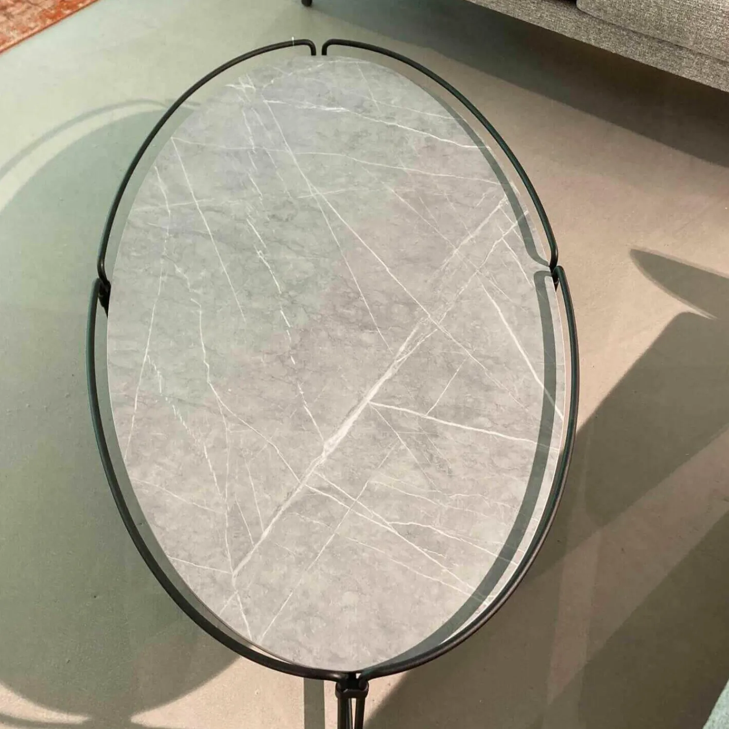 Mobliberica Couchtische|Couchtisch Join Oval Steinplatte Tapa Gestell EP 2471 F Metall