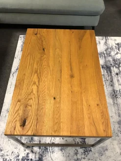 Henke Couchtische|Couchtisch Modell AC90-L Eiche-Kern-Altholz