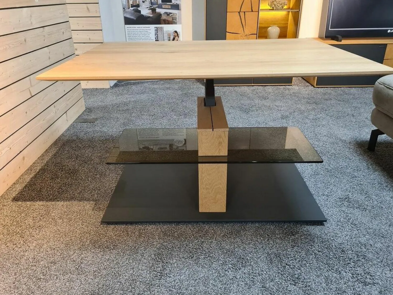 Hartmann Couchtische|Couchtisch Naturwerke Platte Kerneiche Natur Massiv Bodenplatte Anthrazit Lackiert Höhenverstellbar
