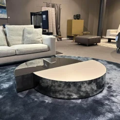 Minotti Couchtische|Couchtisch Shields L.Sand Peltro Geformtes MDF Stahlblech mit glänzendem Black-Nickel-Finish