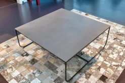 Bontempi Couchtische|Couchtisch Tokio Superzement Gestell Schwarz