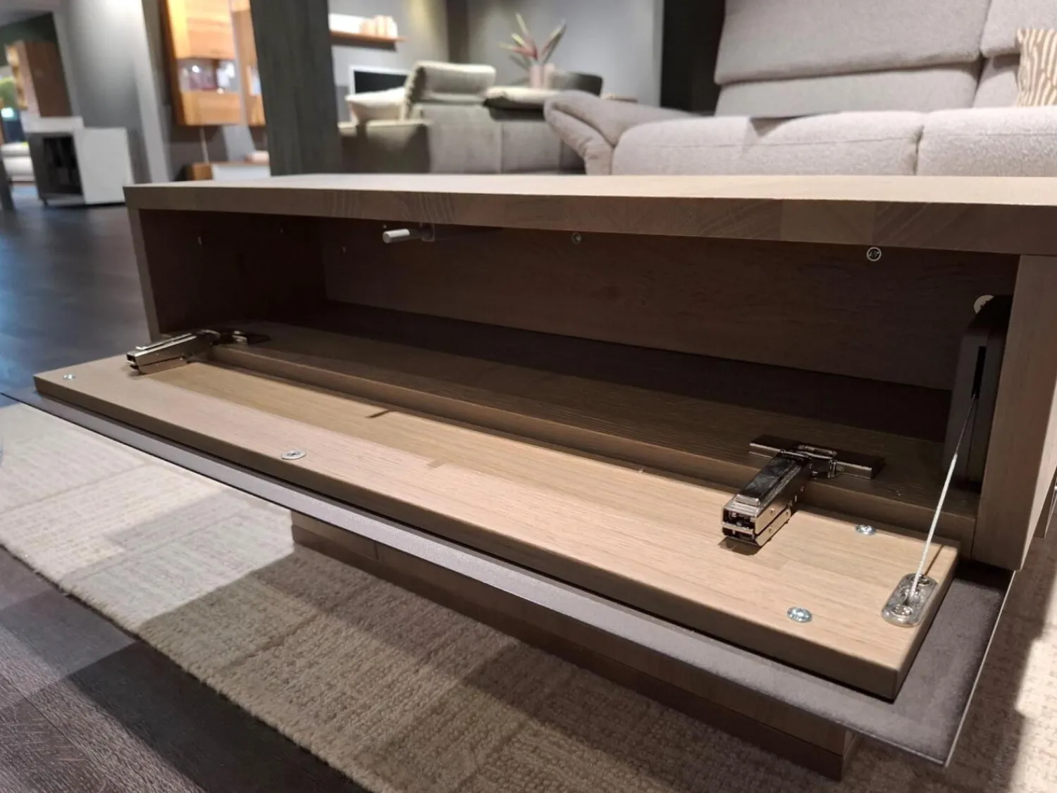 Voglauer Couchtische|Couchtisch Vgalvino Alteiche Rustico Schwemmgrau Lackiert Akzent Metall