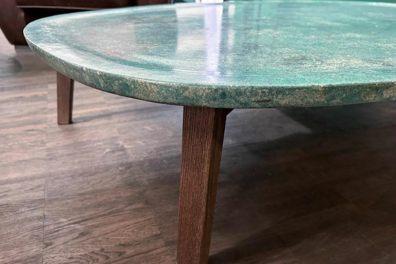 Baxter Couchtische|Couchtisch Vietri Tischplatte Marmor Türkis Gestell Esche Gefärbt Nussbaumfarbig