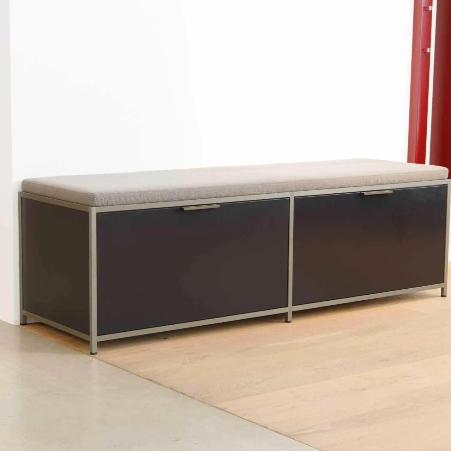 Ligne Roset Kommoden & Sideboards|Dielenmöbel Dita Schwarz Stoff Steelcut Trio 3 176