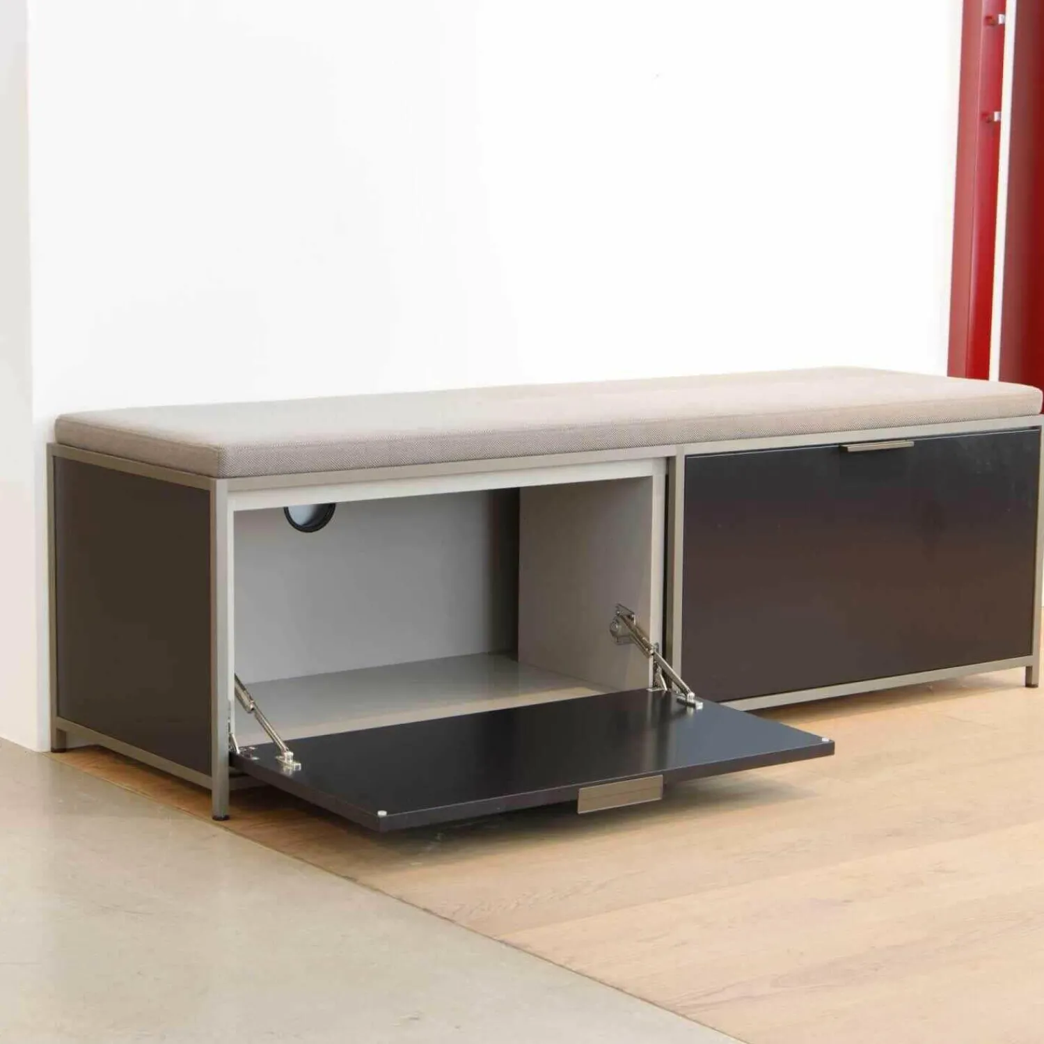 Ligne Roset Kommoden & Sideboards|Dielenmöbel Dita Schwarz Stoff Steelcut Trio 3 176