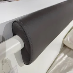 Hülsta Polsterbetten|Doppelbett Multi Bed 4271 Lack Weiß Aufsatzpolster Leder 5126 Mocca Braun Mit Konsolen Und Beleuchtung Ohne Matratze Und Lattenrost