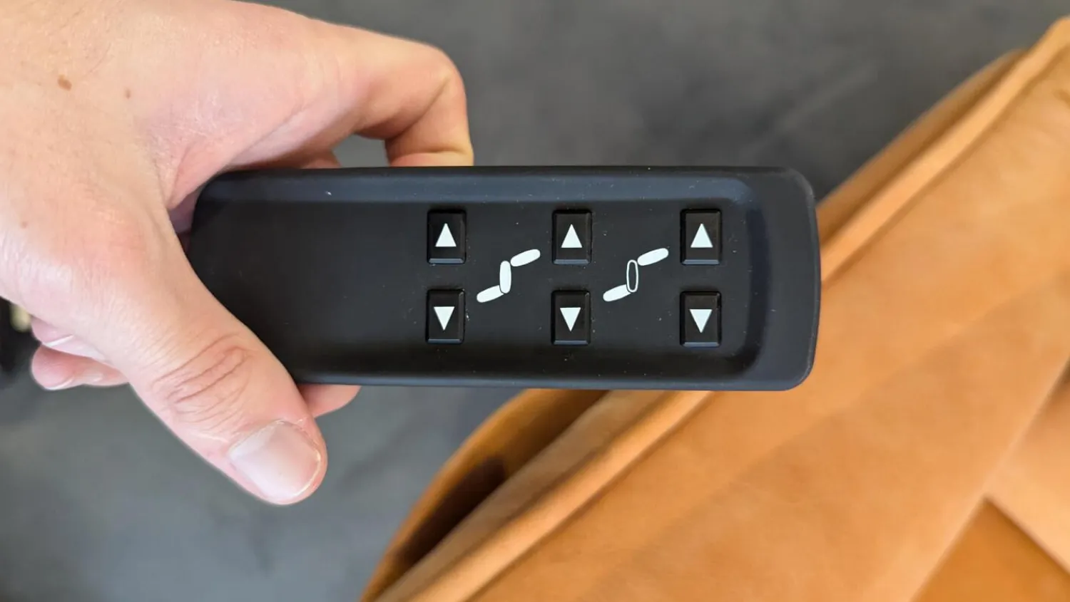 himolla Relaxsessel|Drehsessel 7722 Leder Buffalo 33 Ocker Braun Teller Edelstahloptik Mit Nackenkissen