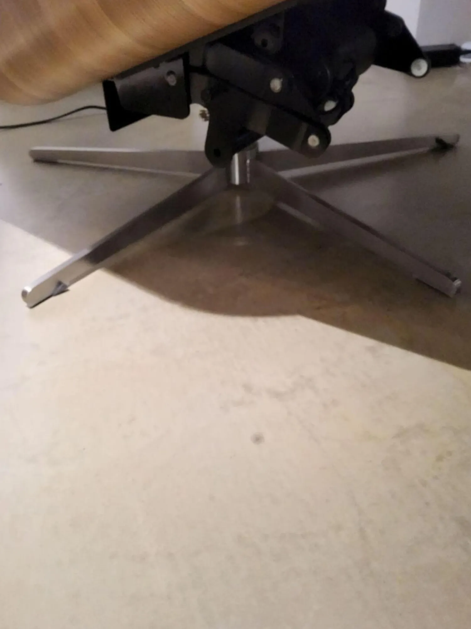 Natura Relaxsessel|Drehsessel Aberdeen Leder 30 Nero Schwarz Holzblende Eiche Natur Sternfuß Edelstahl Mit 3 Motorischer Verstellung