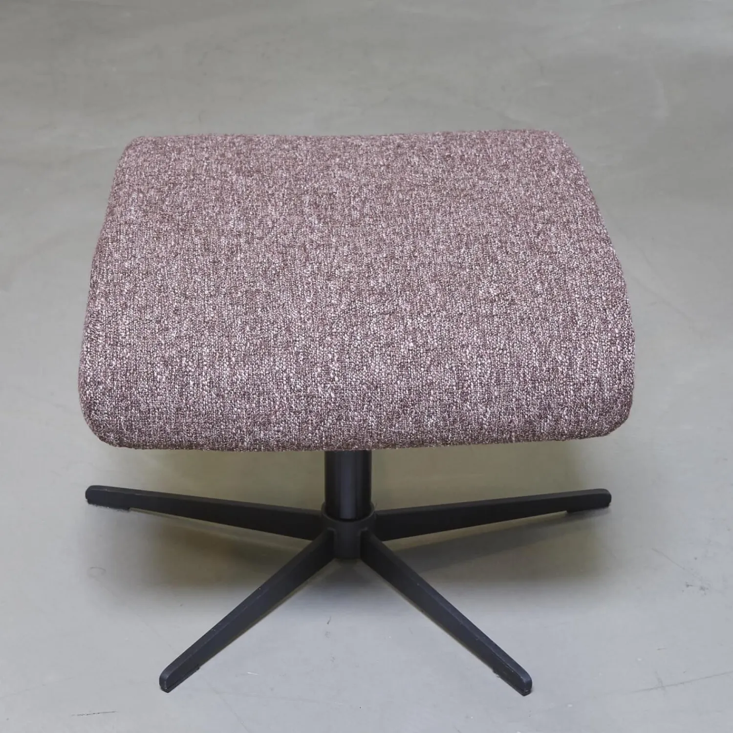 Activineo Relaxsessel|Drehsessel Boss Mit Hocker Stoff Oasis 205 Cabarnet Kreuzdrehfuß Metall Schwarz