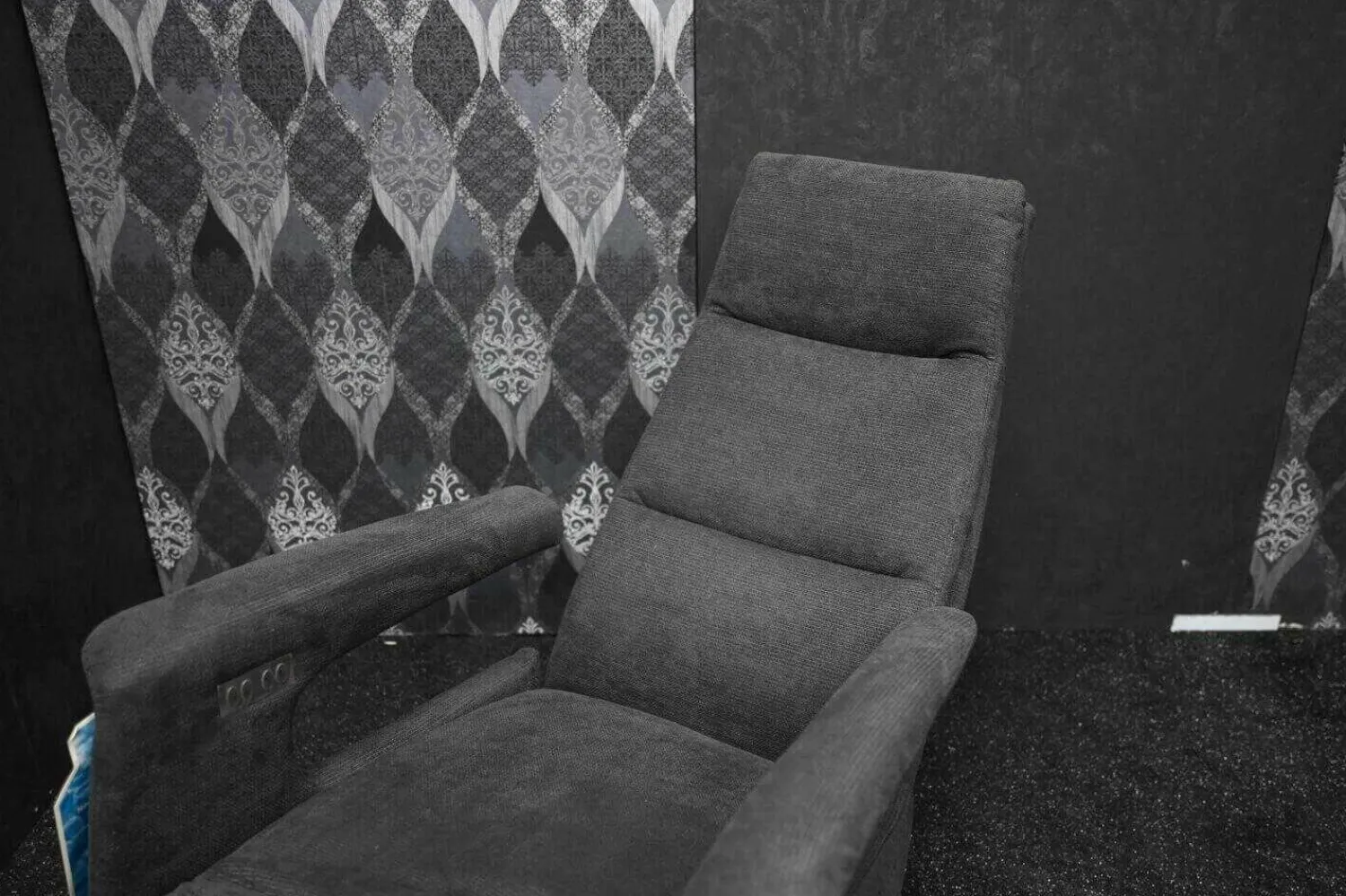 DFM Relaxsessel|Drehsessel Cluster Medium Stoff Regain Anthrazit mit Elektrischer Fuß -und Rückenteilverstellung