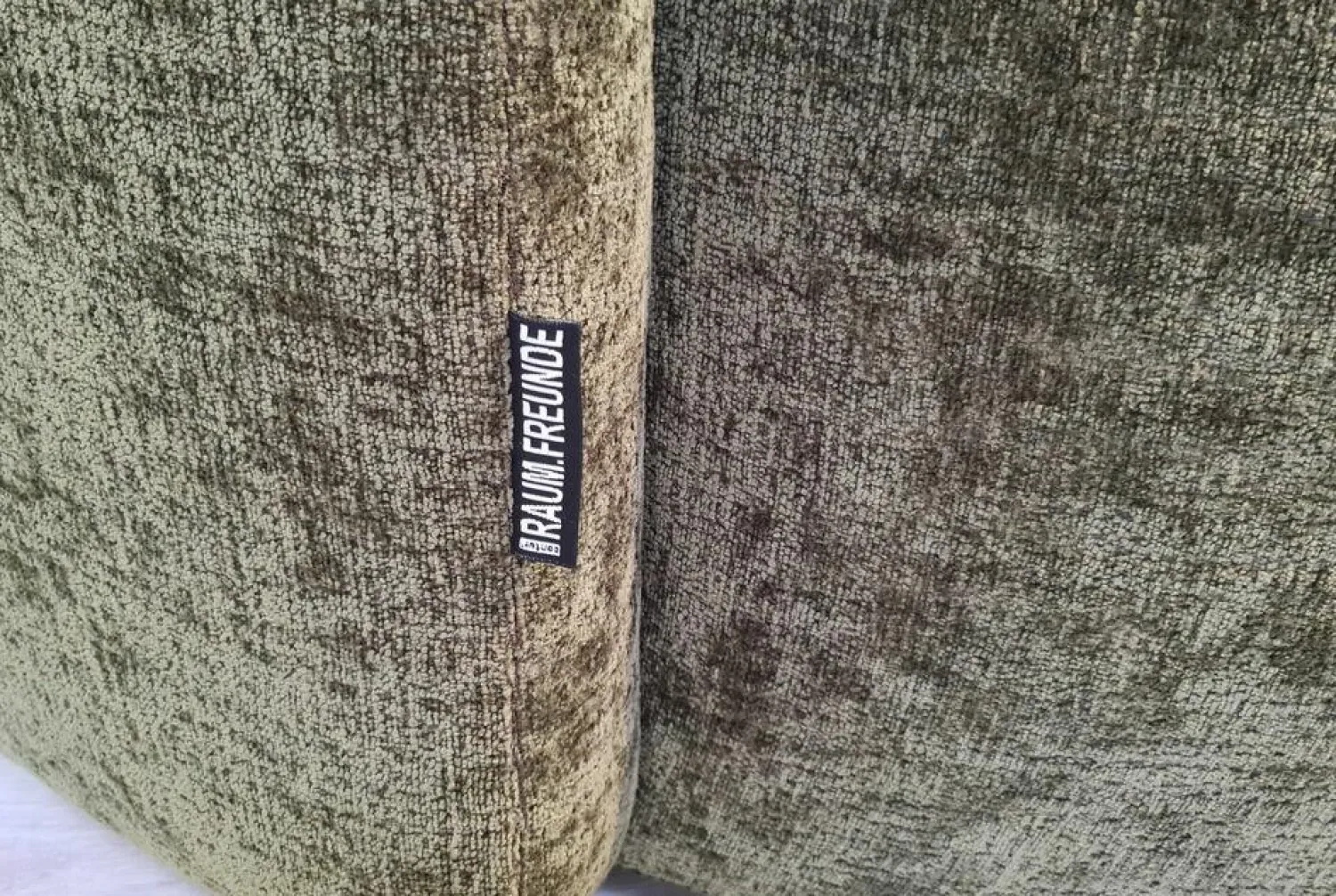 Raum.Freunde Loungesessel|Drehsessel Valdis Stoff Alis Moos 1045 Grün Gestell Kunststoff Schwarz Inklusive Hocker