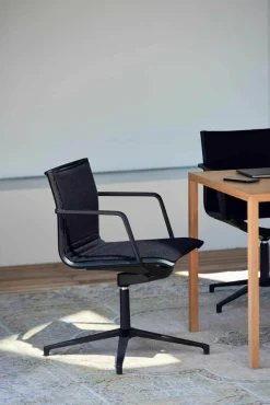 Jan Kurtz Einzelstühle|Drehstuhl Atho Schwarz Trevira CS Gestell Aluminium