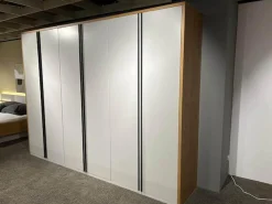 Rietberger Möbelwerke Kleiderschränke|Drehtürenschrank Sonate R5 Lack Brillantgrau mit Beleuchtung