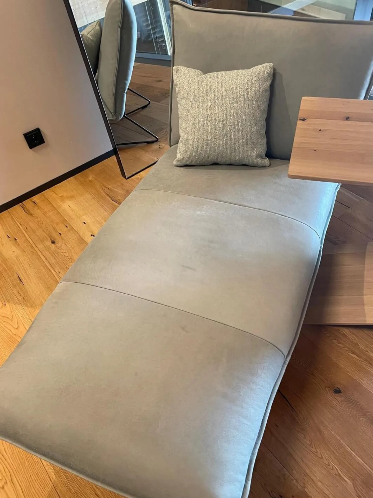 Jess Daybeds & Recamieren|Earl Lounge Liege Leder Aurula Nordic Blue Blau