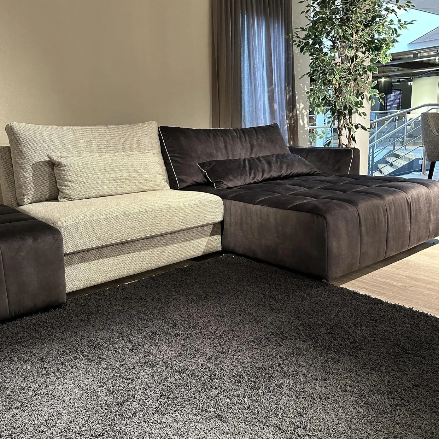 Eigene Herstellung Wohnlandschaften|Eckgarnitur Adino Bezug Stoff 4183 Shaggy 3525 Light Grey Grau Und 1605 Velvet Raven Anthrazit Ohne Kissen