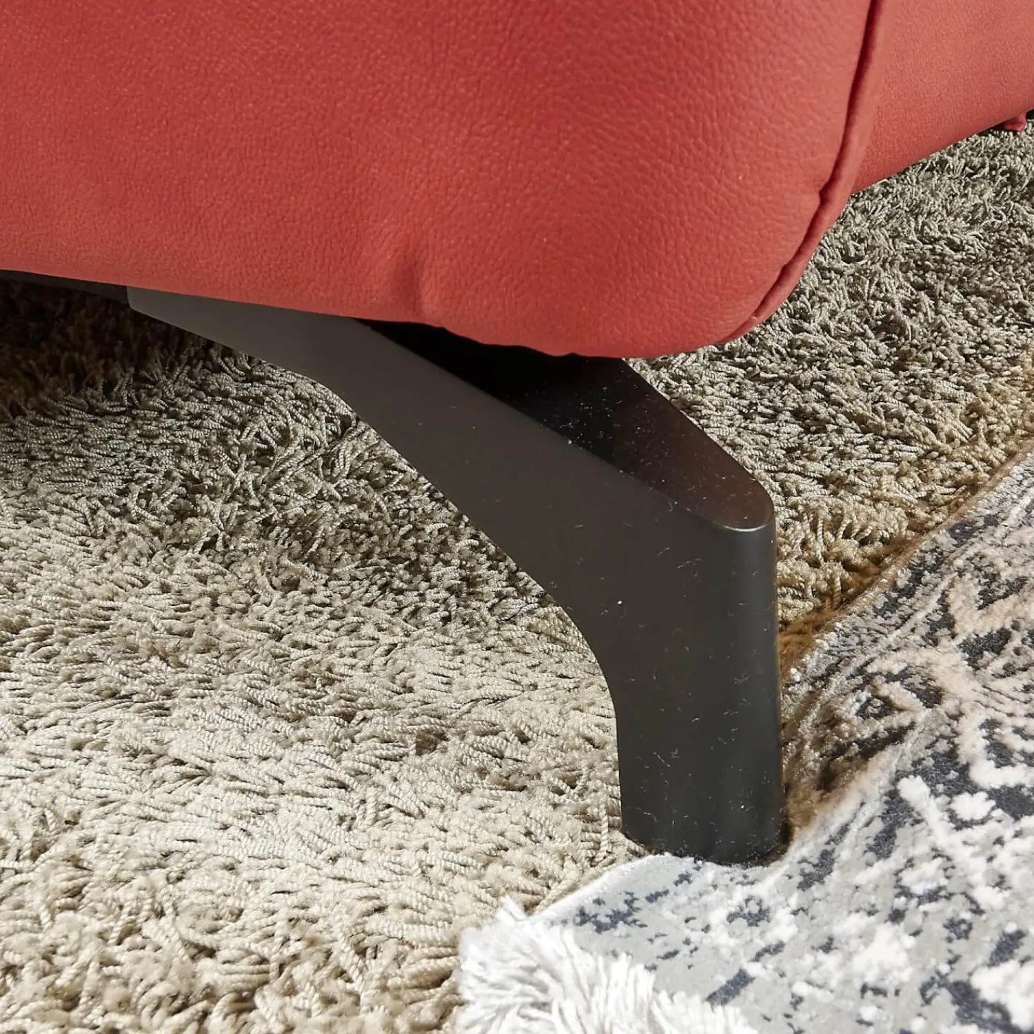 Steinpol Ecksofas|Eckgarnitur Luna Bezug Leder Kevin Cherry Fuß Schwarz Matt Mit Elektrischer Verstellung