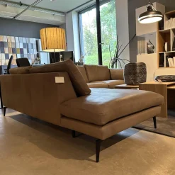 Tommy M Ecksofas|Ecksofa 3215 L Ferrara Leder Sauvage Stone Füße M058S18