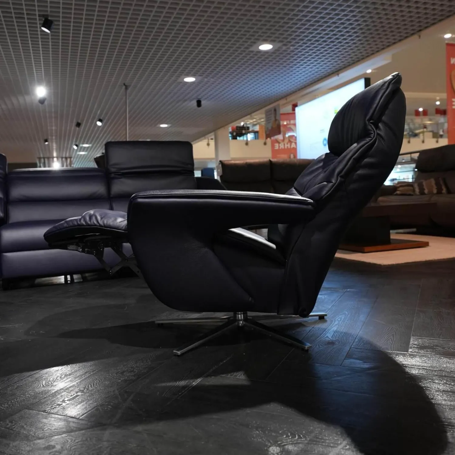 himolla Polstergruppen|Ecksofa 1505 Leder L24 Longru Pazifik Dunkelblau Inklusive Relaxsessel Small 7052 35U44