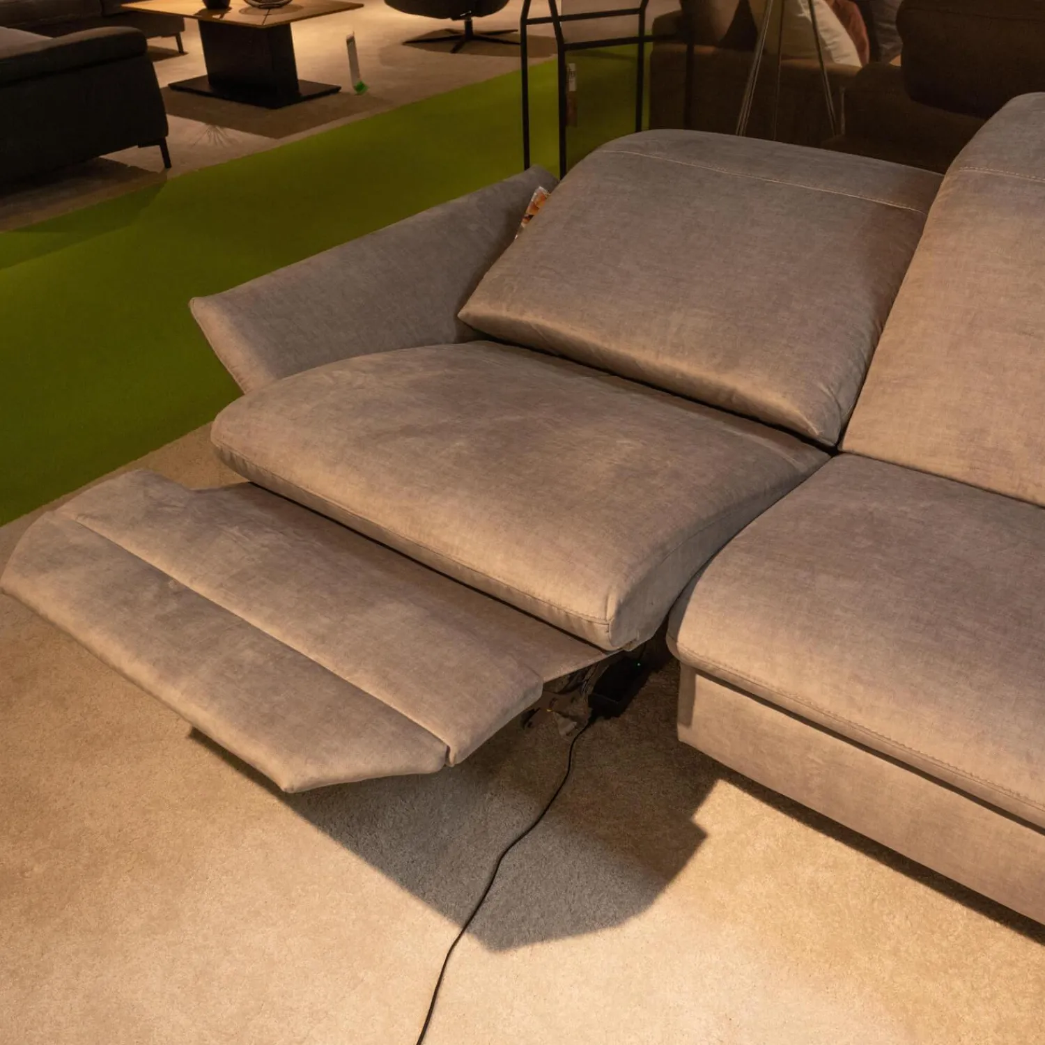 Hukla Ecksofas|Ecksofa 4056 Stoff 22 Joyce Silver SP 19 Grau Metallfuß Schwarz Mit Kissen