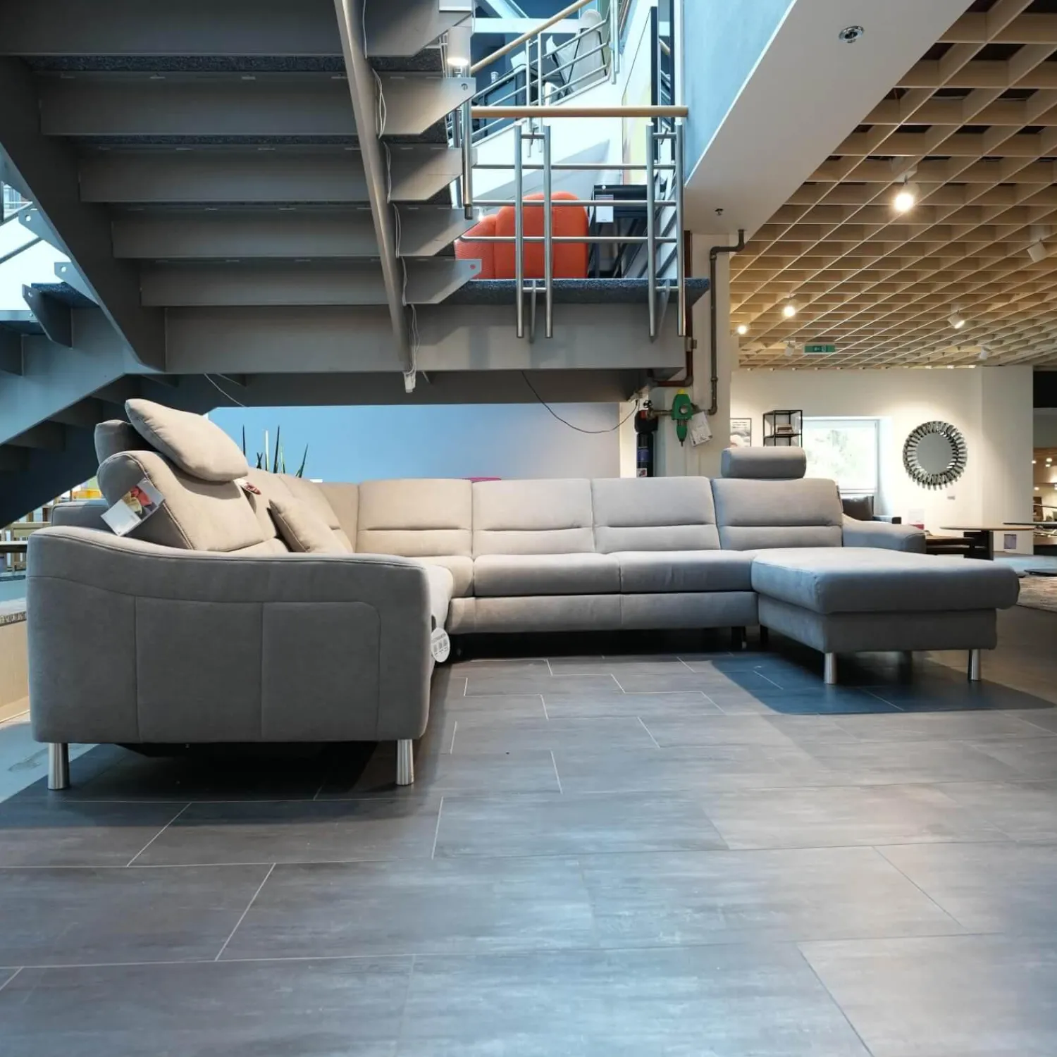 Zehdenick Ecksofas|Ecksofa 4305 Stoff Miro Silver Grau Füße Metall Inklusive Kopfstütze