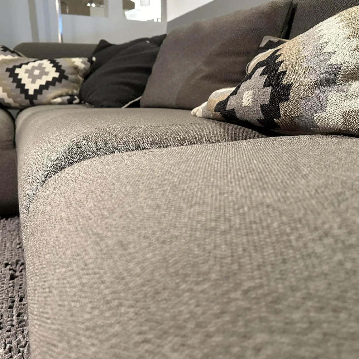 Brühl Ecksofas|Ecksofa All Together 73620 Stoff 3677 95 Grau Inklusive Kissen Und Hocker