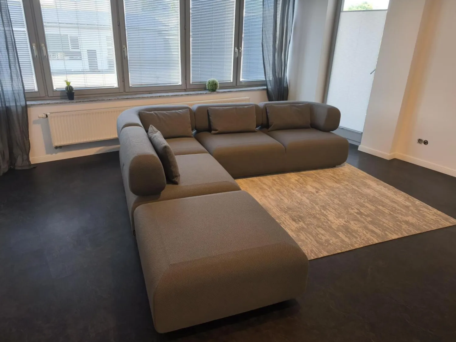 Brühl Ecksofas|Ecksofa All Together Stoff 4057 0096 Grau Inklusive Hocker