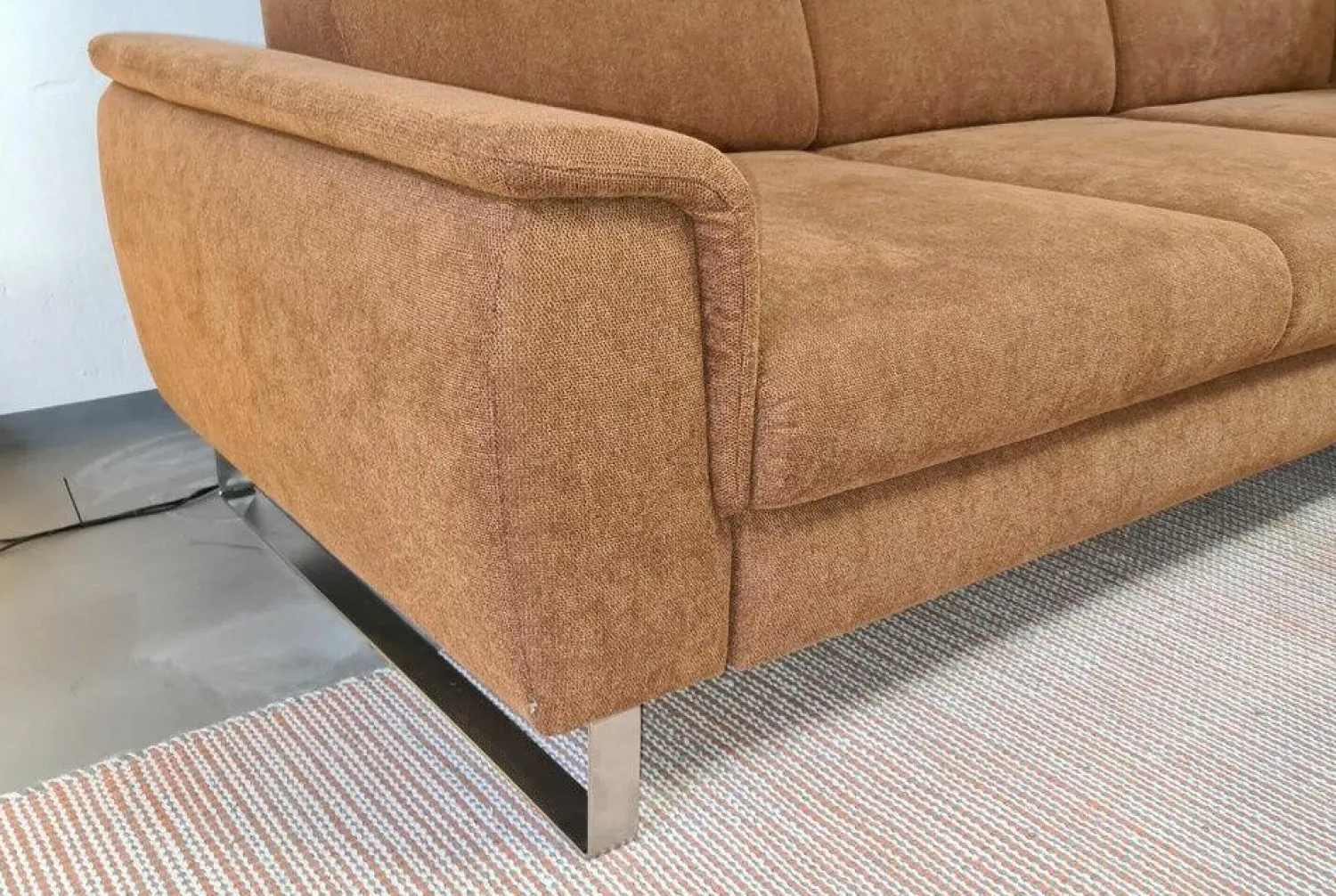 DFM Ecksofas|Ecksofa Beach Stoff Activineo Cats 28 Cognac Braun Füße Metall Gebürstet Mit Querschläferfunktion