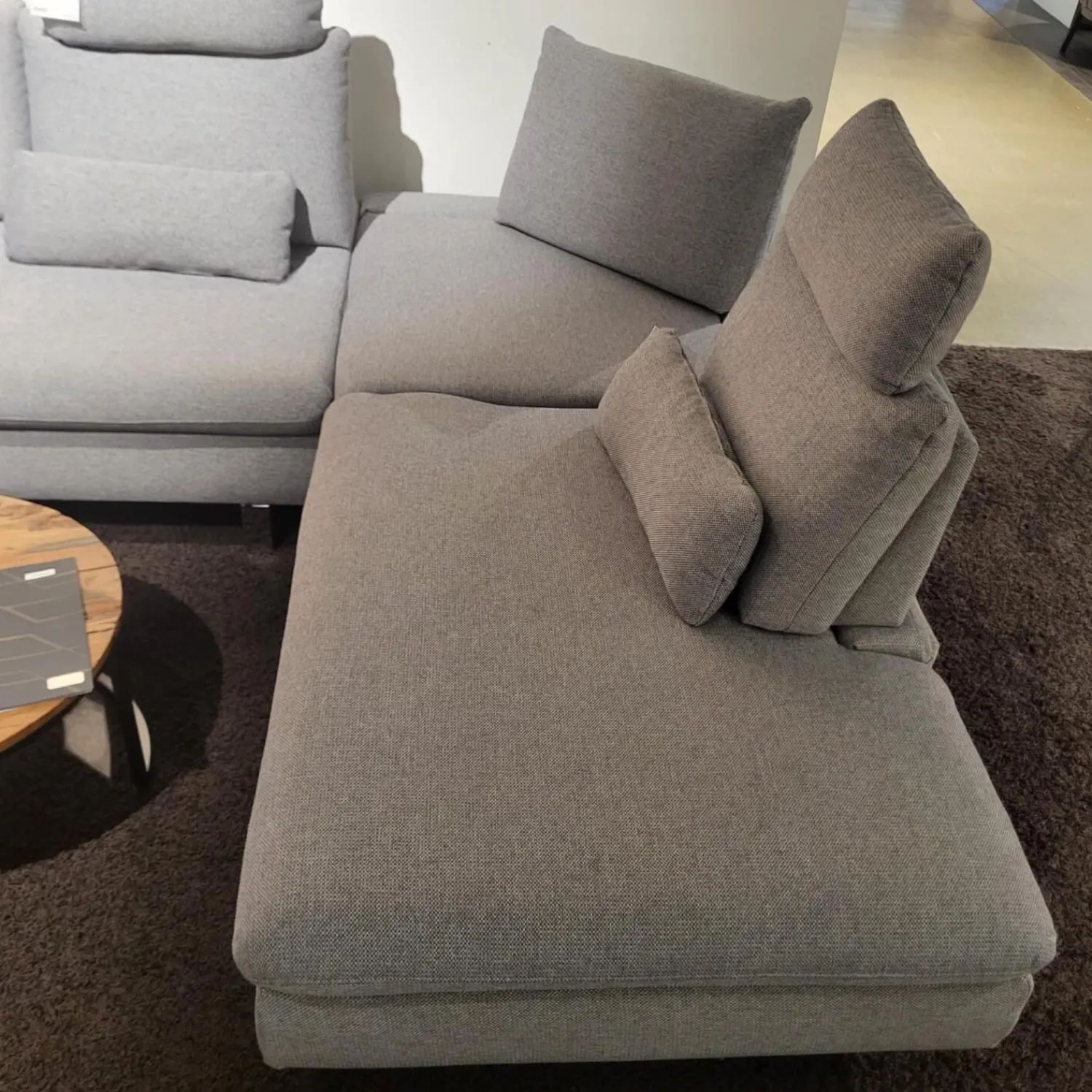 Activineo Ecksofas|Ecksofa Bergamo Stoff III Grau Winkelfuß Metall Inklusive Kopfstützen Und Sitztiefenverstellung