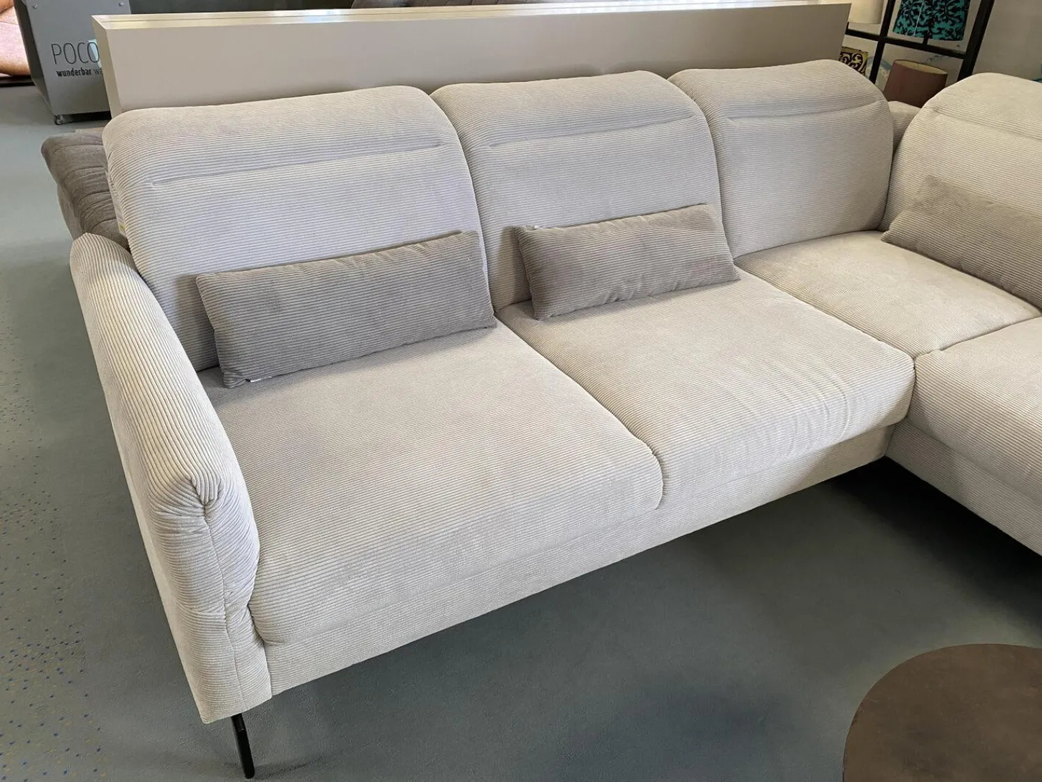 Sit & More Ecksofas|Ecksofa Breda Cord Stoff Rebbit Silver Silber Füße Schwarz Matt Inklusive Verstellungen Und Nierenkissen